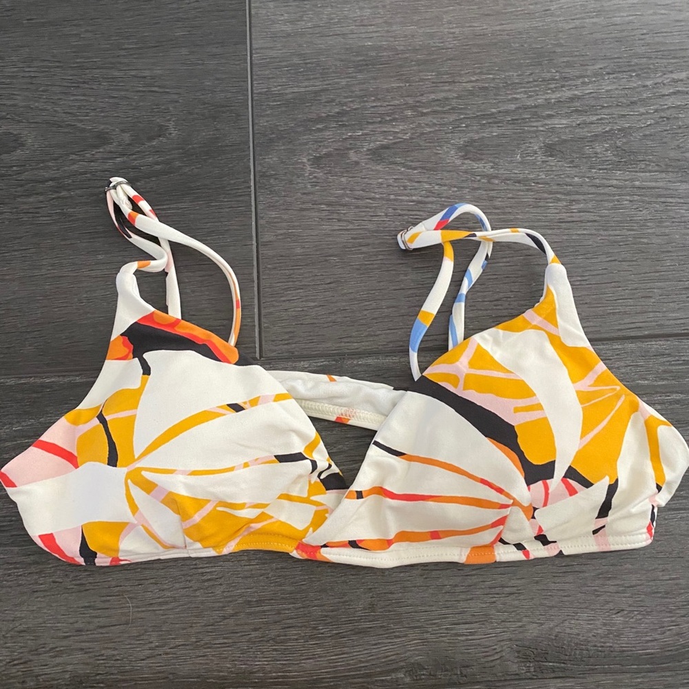 billabong swimsuit top